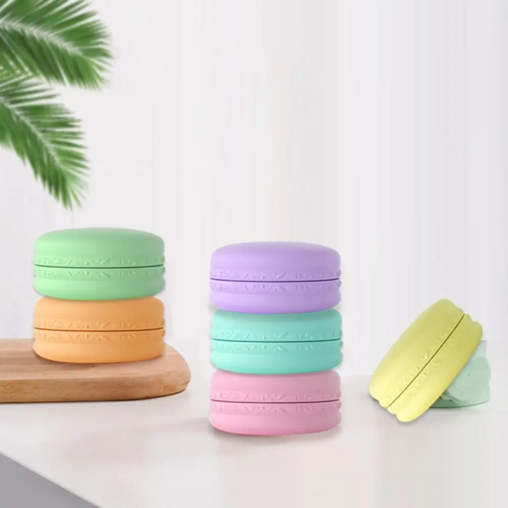 Portable Mini Cream Box Colourful Candy Color Macaron Dispense Jar Macaron Shape Refillable Cosmetic Sub-bottling Box Travel