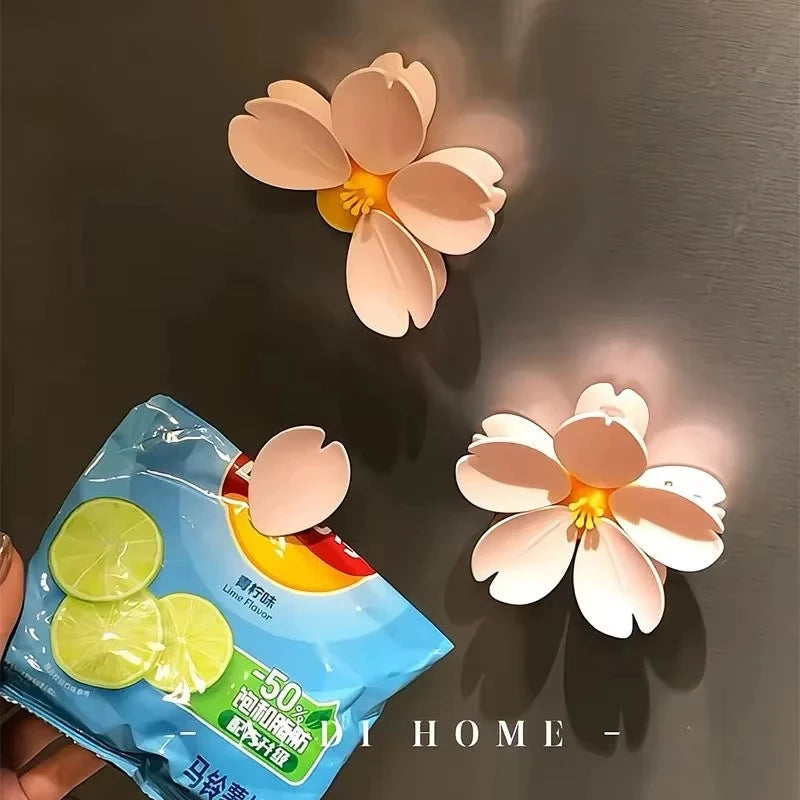 Sakura Magnetic Fridge Magnet Seal Clip, Petal Sealing Clip, Magnetic Fridge Sticker, Snack Clip, Flower Decoration (Copy)
